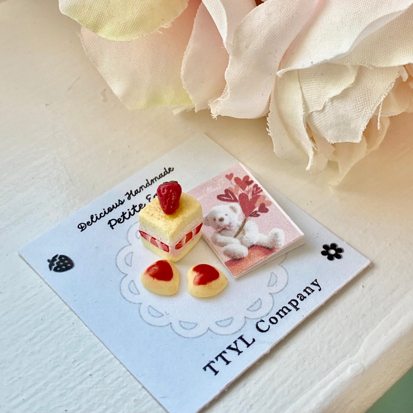 Petite Strawberry Shortcake Valentine Set