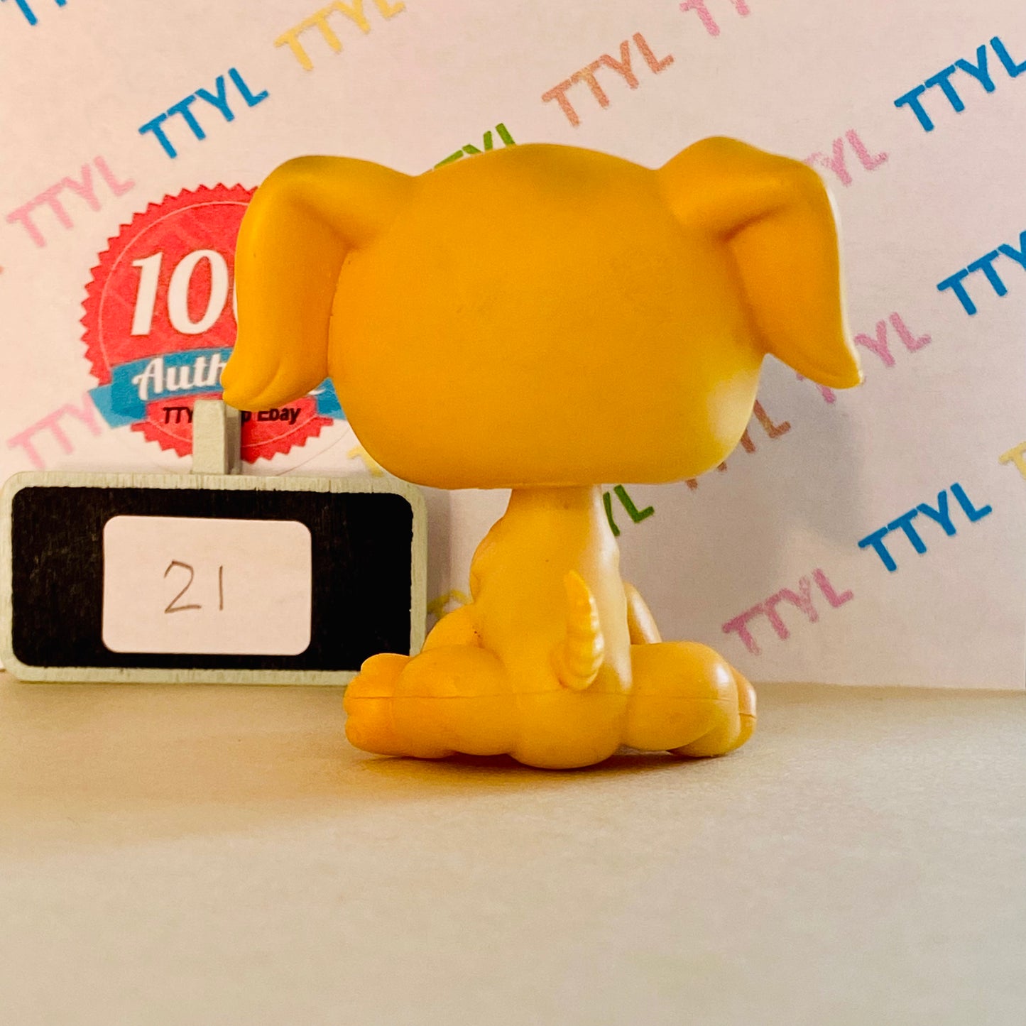 Authentic Vintage Littlest Pet Shop Retriever Dog No. 21
