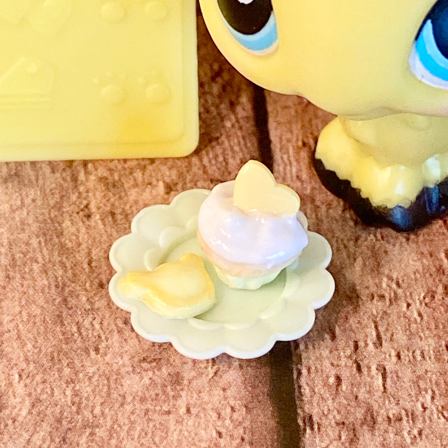 Miniature Dessert Assortment - Lemon