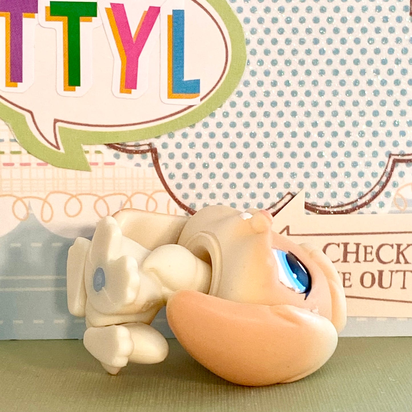 Vintage Authentic Littlest Pet Shop LPS Rabbit No. 95
