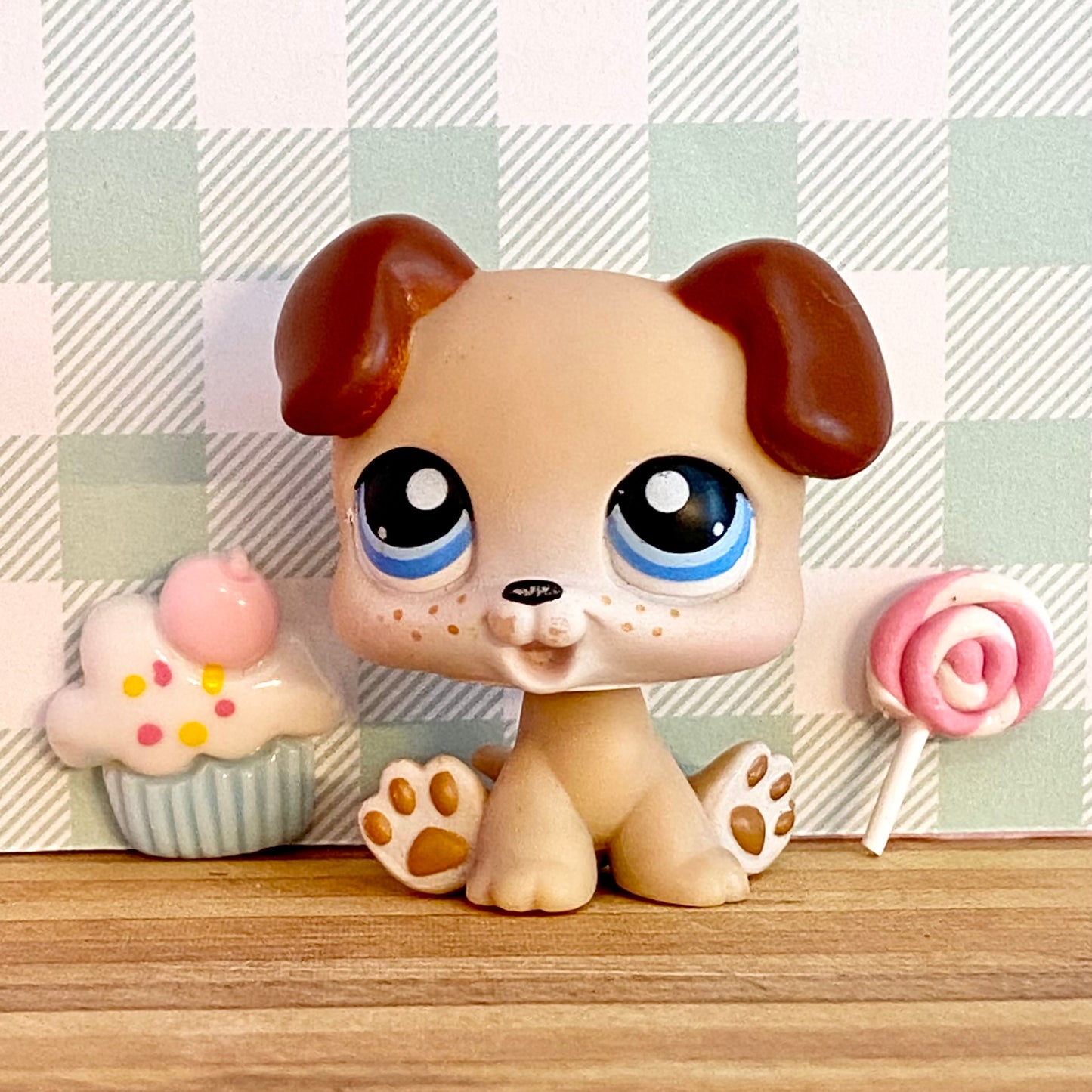 Vintage Authentic Littlest Pet Shop Dog 143 Puppy White Brown