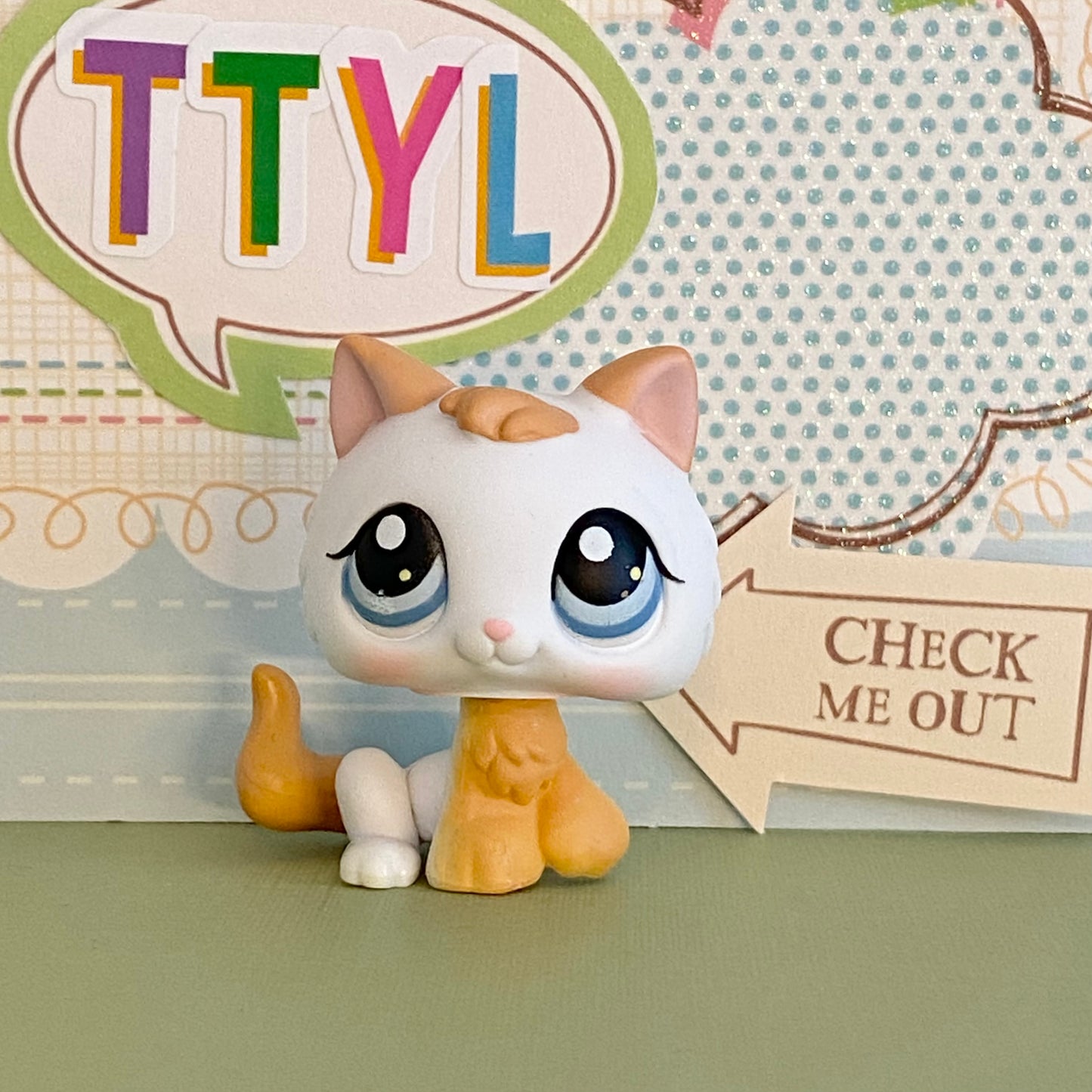 Vintage Authentic Littlest Pet Shop Cat Kitten 134 Pairs White Brown Blue