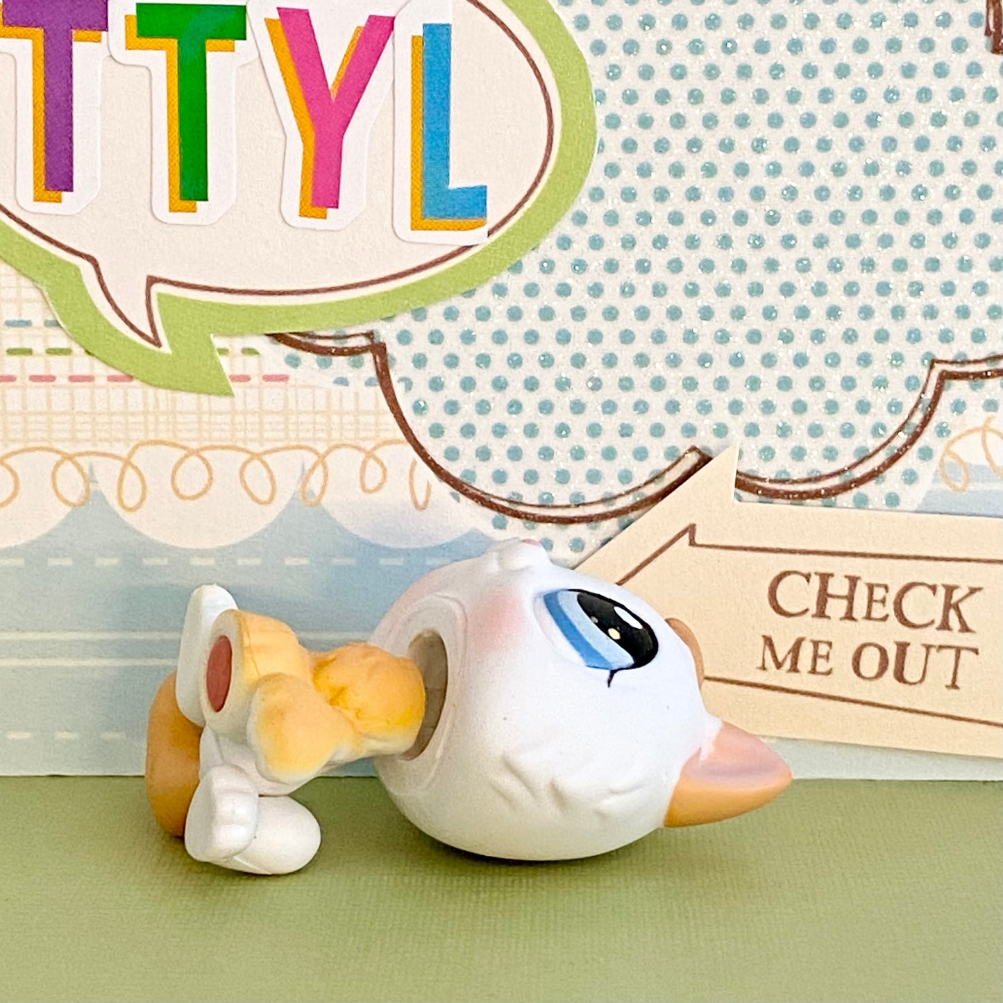 Vintage Authentic Littlest Pet Shop Cat Kitten 134 Pairs White Brown Blue