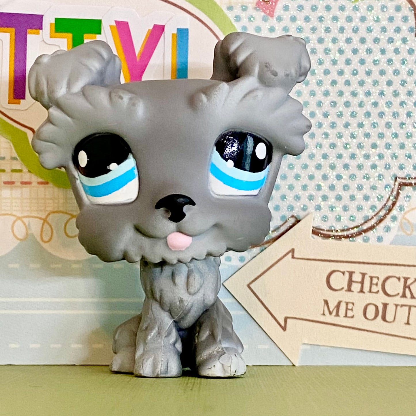 Vintage Authentic Littlest Pet Shop Dog Schnauzer 1393 Clubhouse Grey