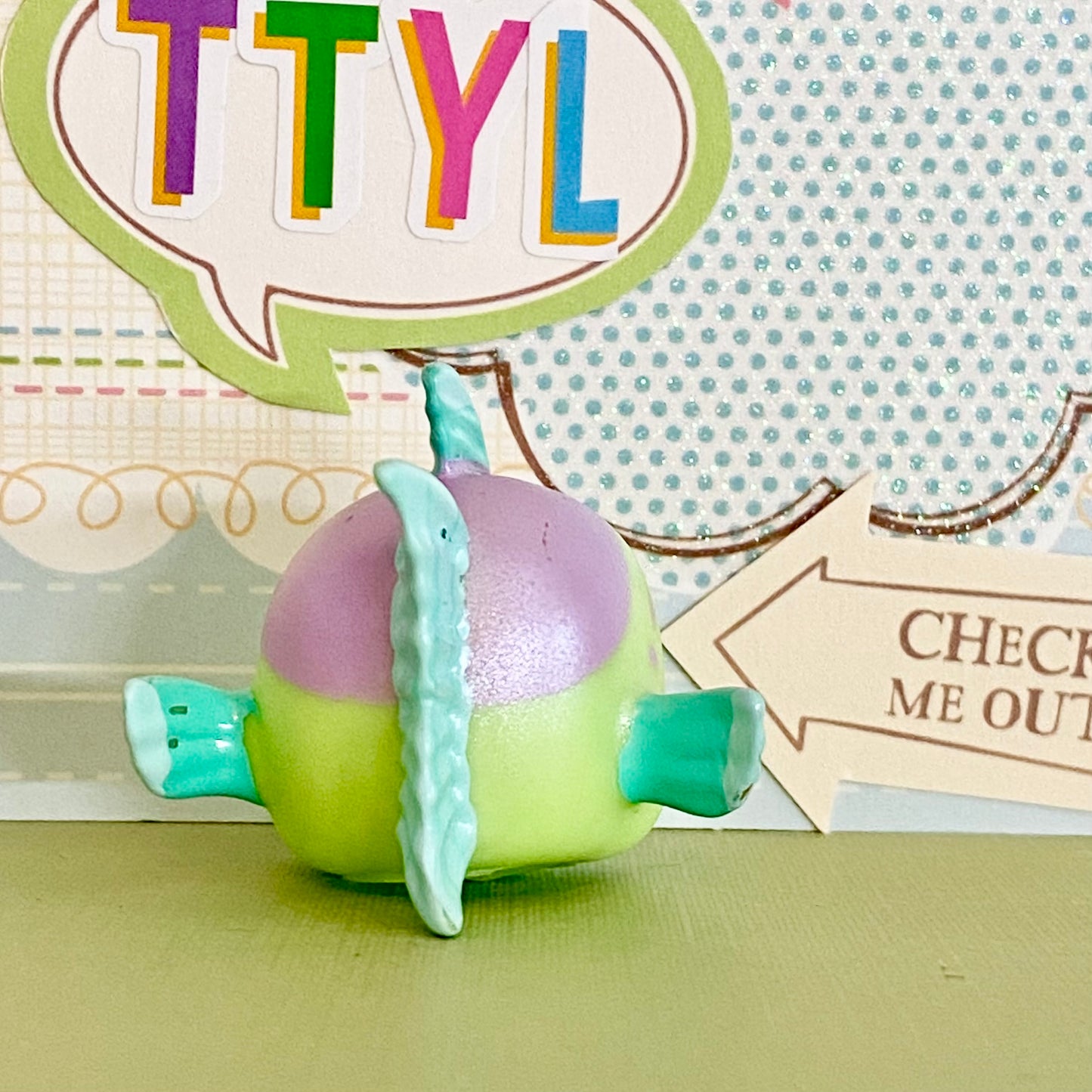Vintage Authentic Littlest Pet Shop Fish 514