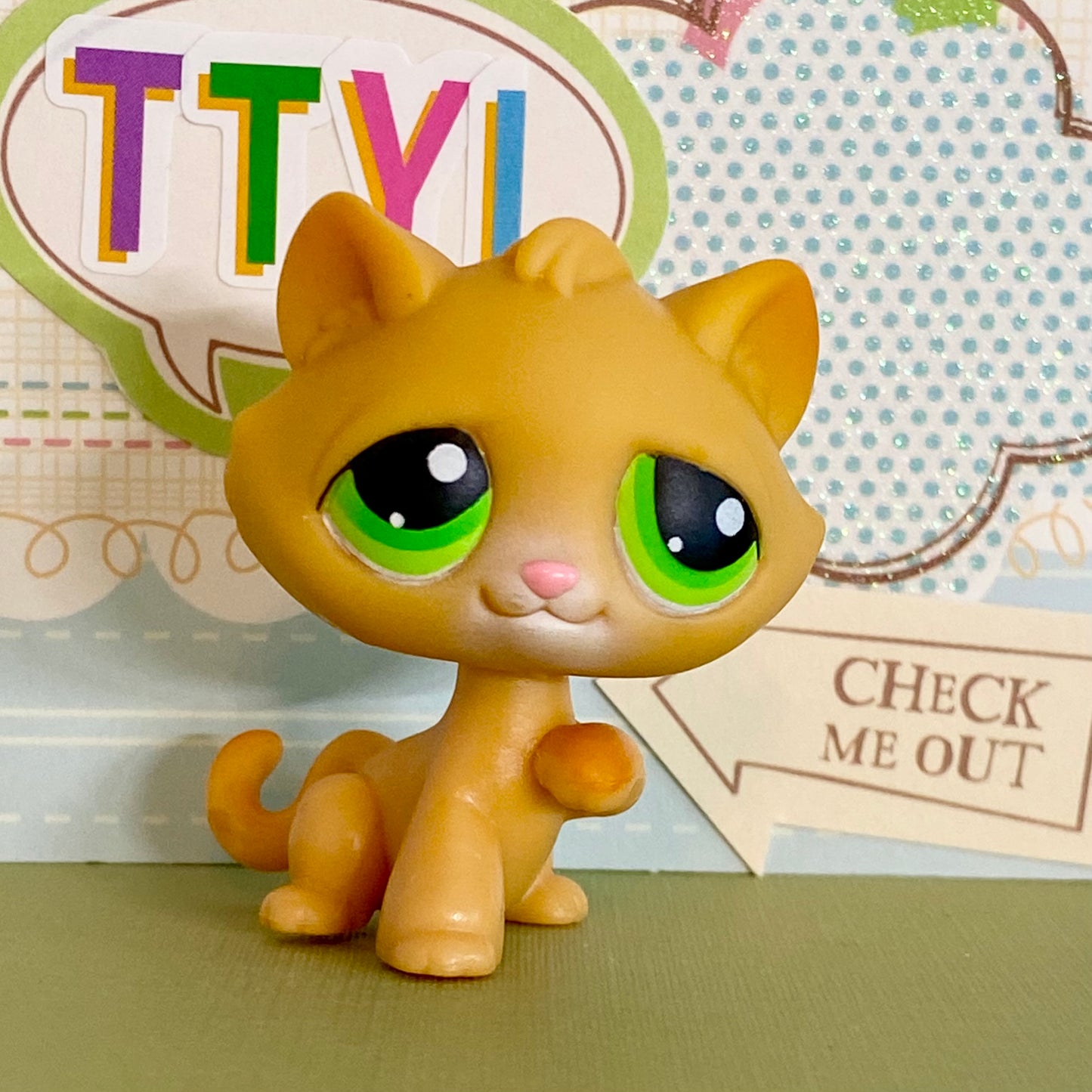 Vintage Authentic Littlest Pet Shop Kitten Yellow Green Seaside Celebration 110