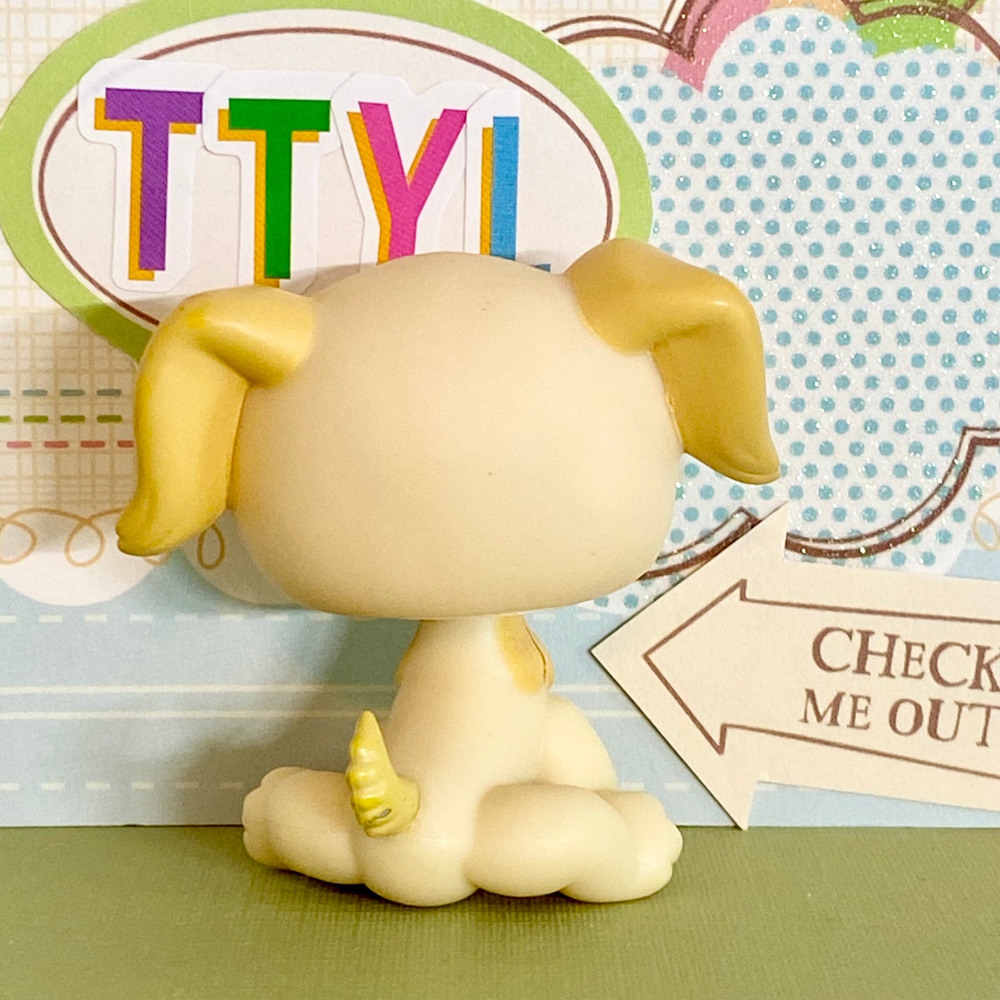 Vintage Authentic Littlest Pet Shop Retriever Dog 268 Yellow Purple Tube