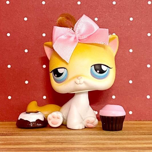 Vintage Authentic Littlest Pet Shop Shorthair Cat Orange Blue Hair