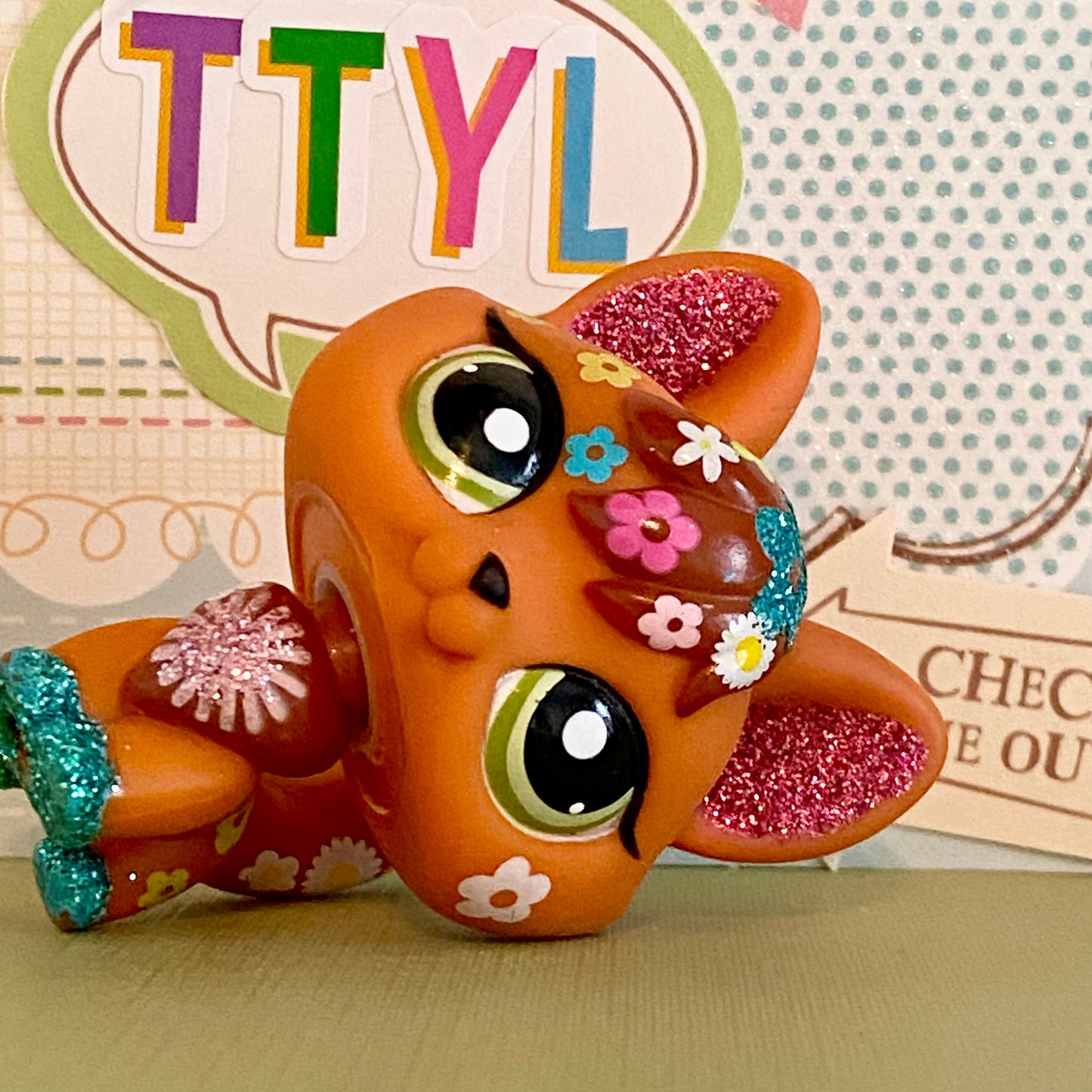 Vintage Authentic Littlest Pet Shop Fox 2341 Shimmer Shine Glitter Flowers Green