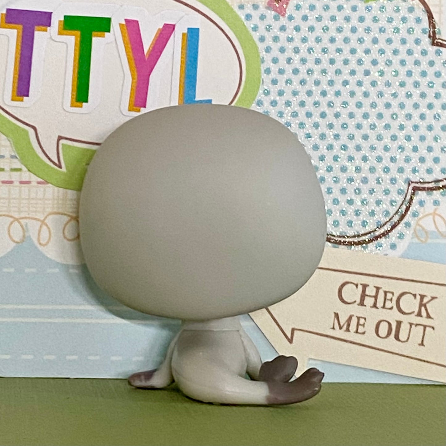 Vintage Authentic Littlest Pet Shop Seal 637 Glass Aqua Collectible