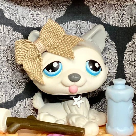 Vintage Authentic Littlest Pet Shop Dog Husky 70 Polar Puppies Blue Grey