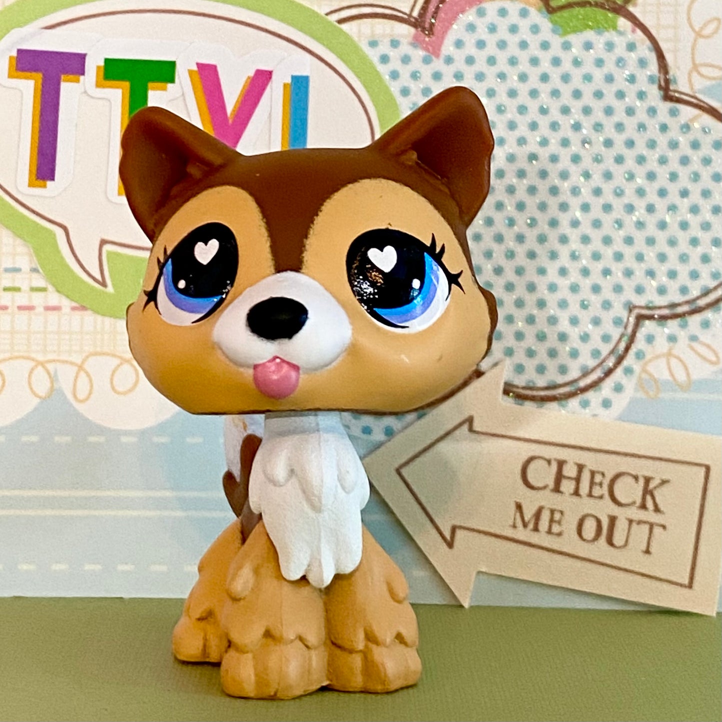 Authentic Littlest Pet Shop Dog Husky G7-178 No Nook Hat Boutique Brown Heart Blue