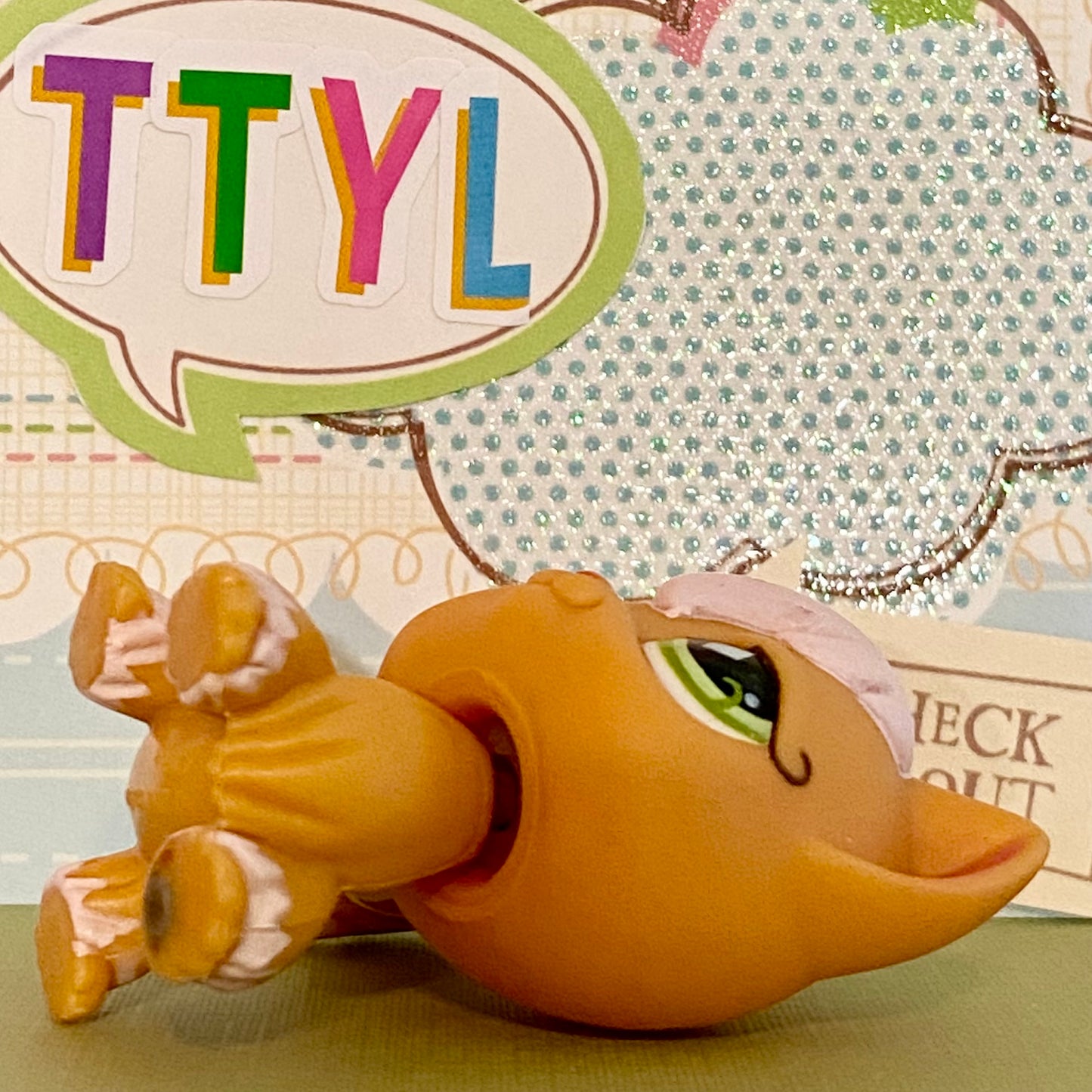 Vintage Authentic Littlest Pet Shop Green Pink Cat 511 Swirl