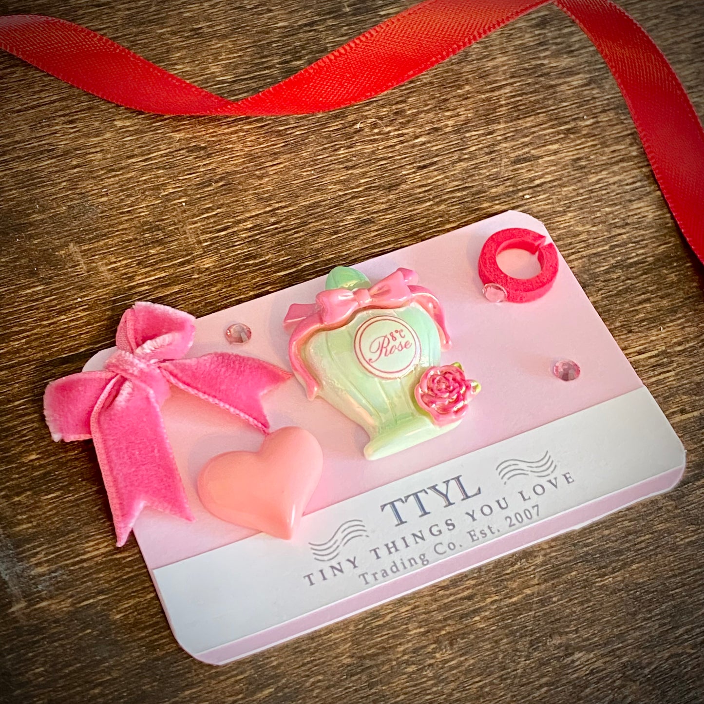 Vintage Authentic Littlest Pet Shop Cat Kitten 552 Green Pink Yellow Heart Valentine