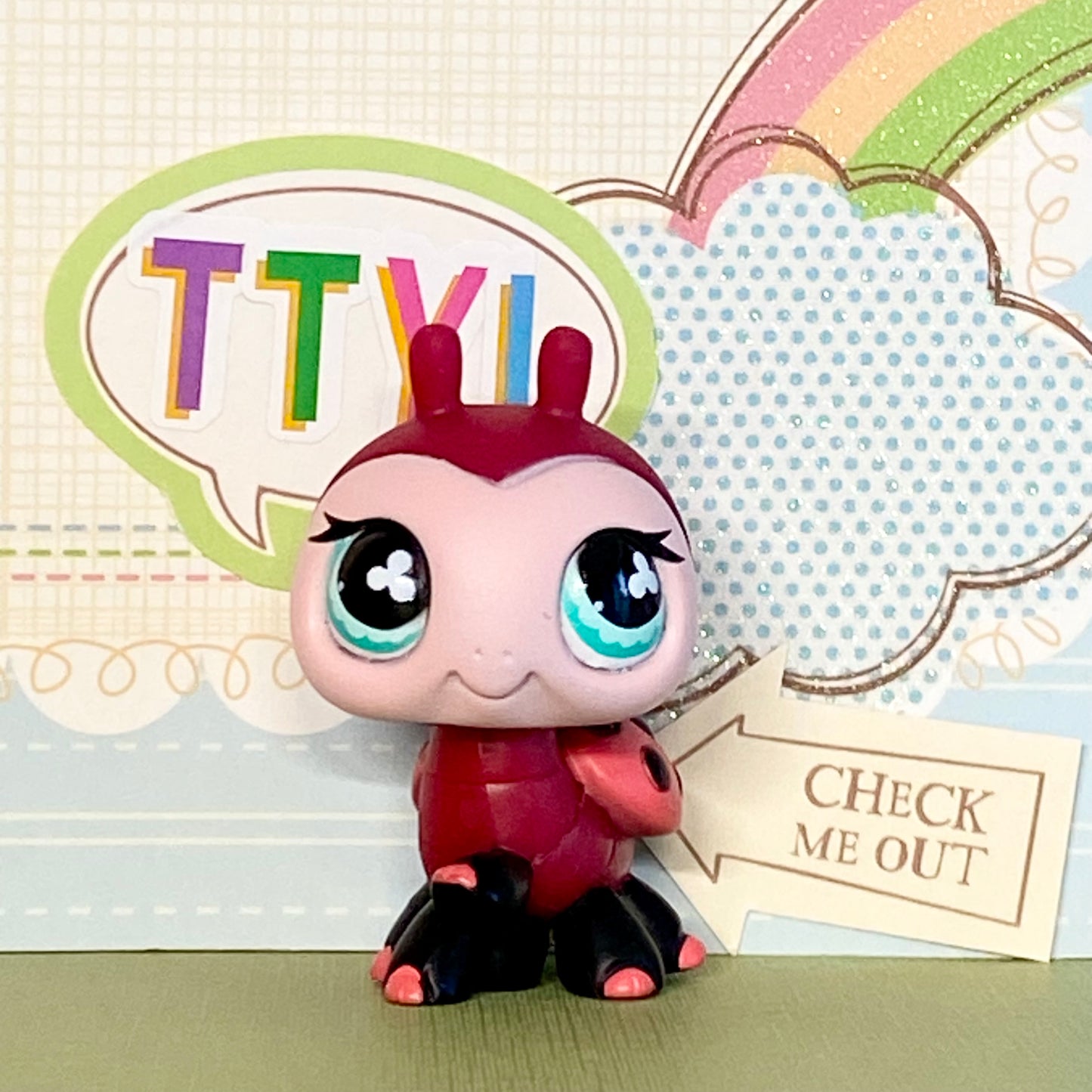 Vintage Authentic Littlest Pet Shop Ladybug #629 Red Black Aqua Clover Eyes
