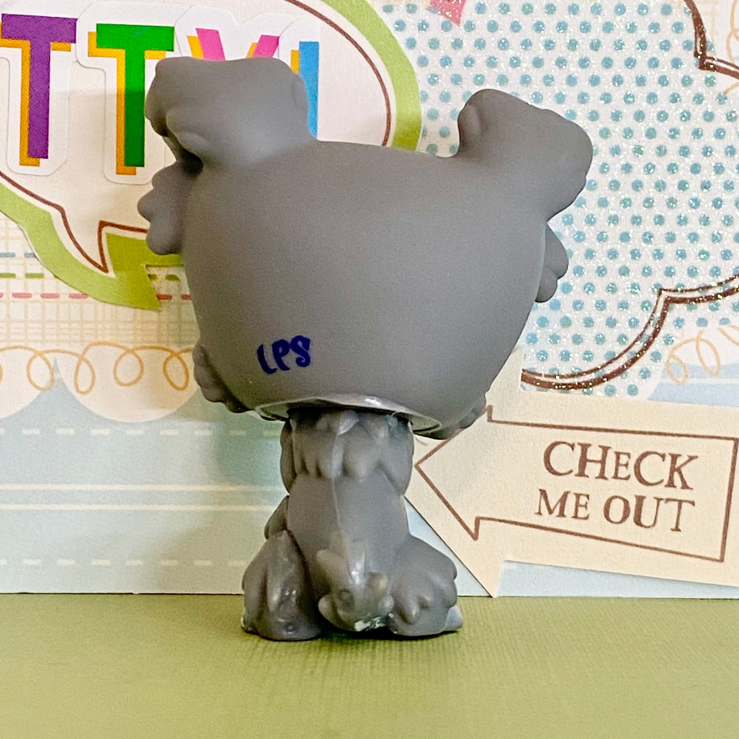 Vintage Authentic Littlest Pet Shop Dog Schnauzer 1393 Clubhouse Grey
