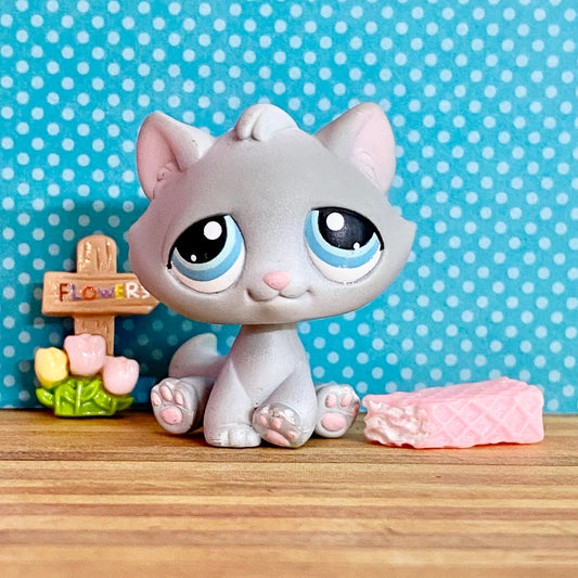 Vintage Authentic Littlest Pet Shop Cat Kitten 310 Grey Blue Pink
